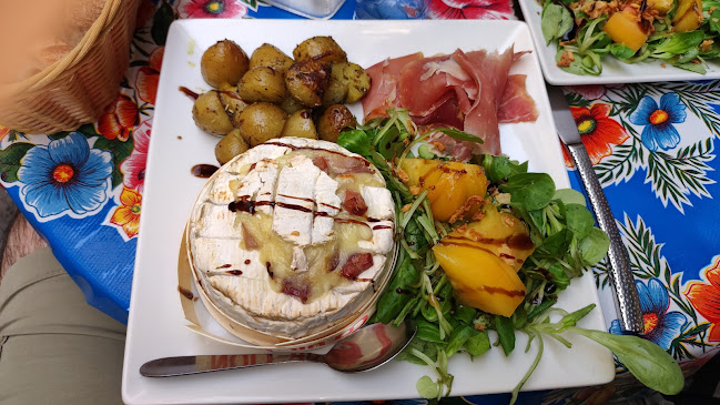 Chez Ta Mere - Arles