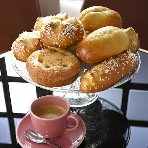 Comentarii opinii despre Eugénie