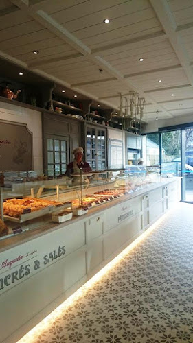 Boulangerie Patisserie Augustin - Restauration