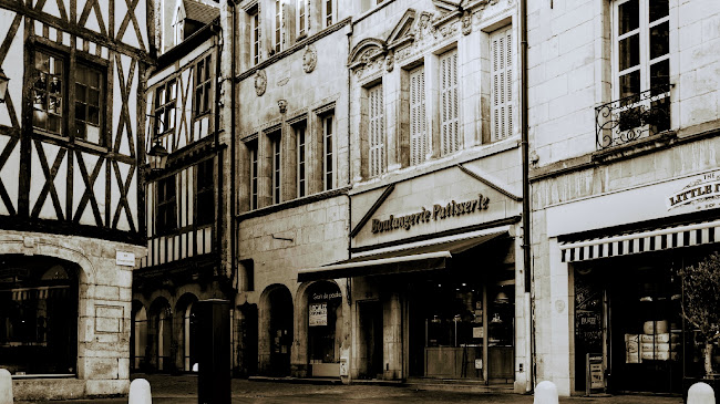 23 Rue Verrerie, 21000 Dijon, France