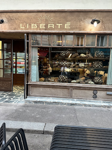 4 Rue Poncelet, 75017 Paris