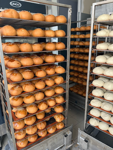 Avec Amour - Le Burger Montreuil