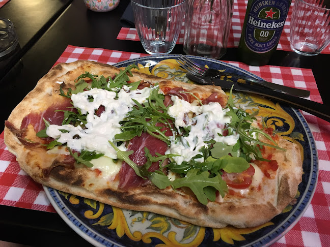 9 Bd d'Aguillon, 06600 Antibes, France