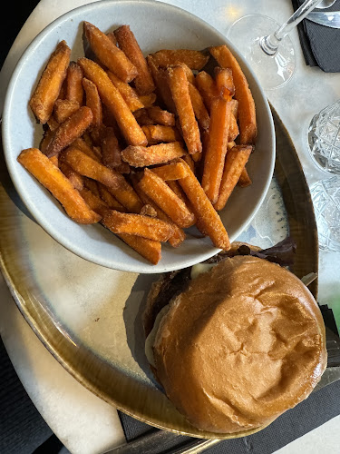 Opinii despre Les Toqués în Versailles - Restauration