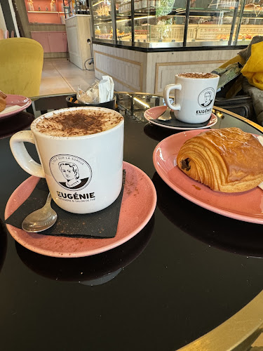 Comentarii opinii despre Eugénie