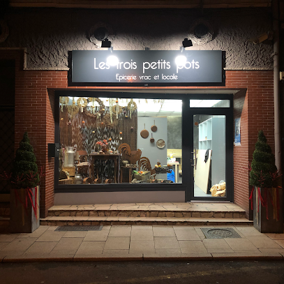 Les trois petits pots