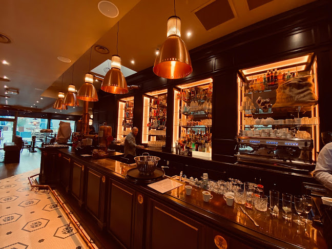 Comentarii opinii despre Au Bureau