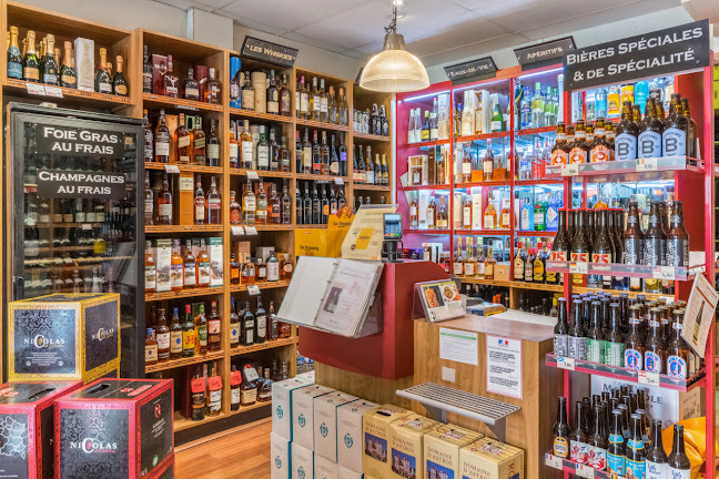 Comentarii opinii despre Nicolas Marseille Montaigne