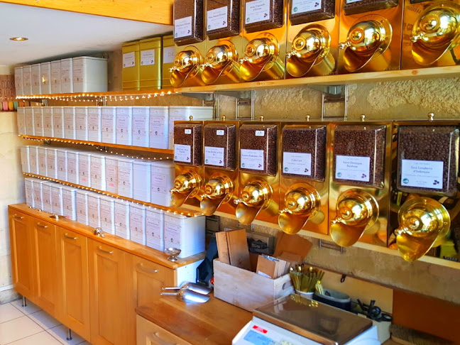 Comentarii opinii despre Le Petit Moulu Torréfacteur Café Coffeehouse