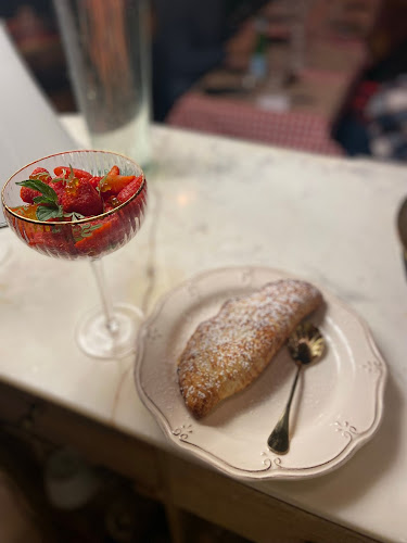 LES POUILLES - Restauration