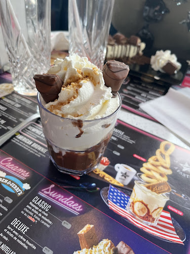 Memphis - Restaurant Diner - Villefranche-sur-Saône