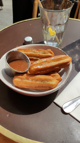 Café Crème - Paris
