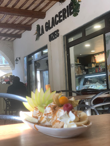 1 Pl. aux Herbes, 30700 Uzès