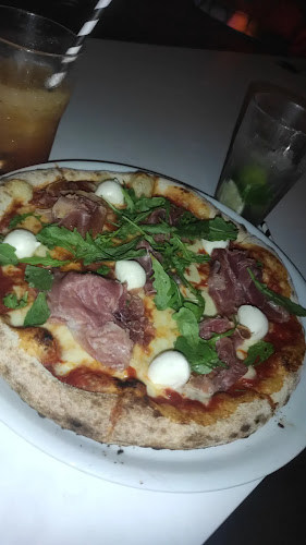 Café Oz Rooftop - The Australian Bar - Paris