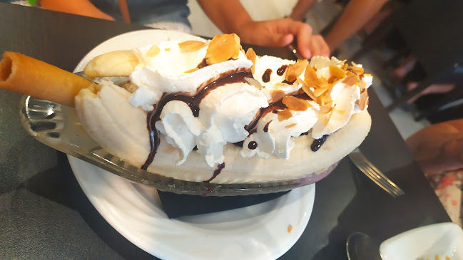 47 Bd de la Libération, 83600 Fréjus, France