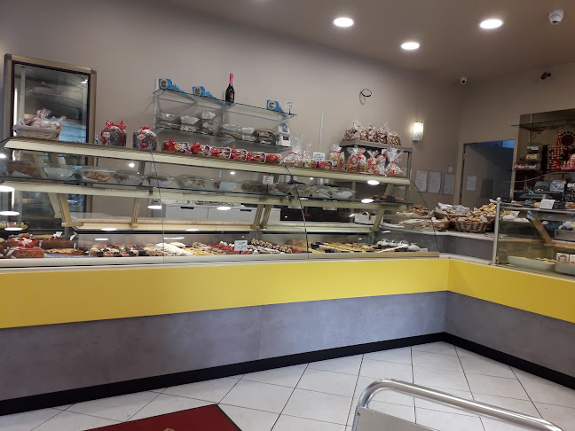 Au Moulin Dore - Restauration