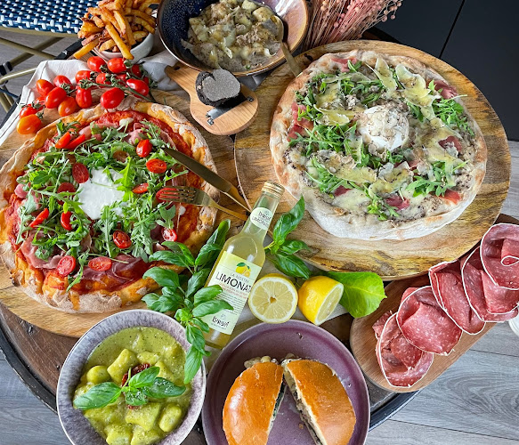 Opinii despre Les Toqués în Versailles - Restauration