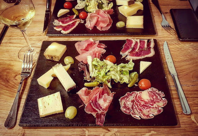 Cave St Pierre - Saint-Pierre