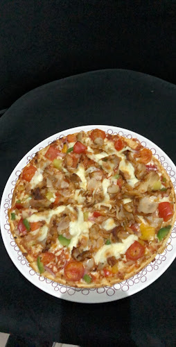 57 Av. du Général de Gaulle, 94500 Champigny-sur-Marne