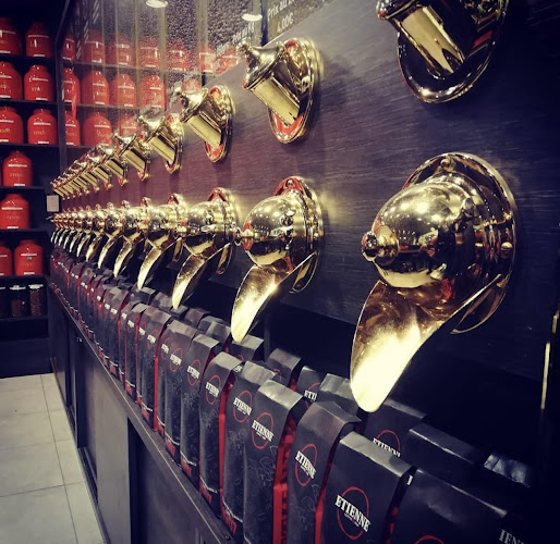 ETIENNE Coffee & Shop Orange - Restauration