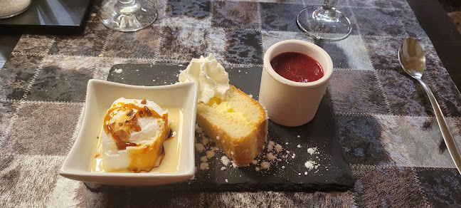 42 Pl. du Clos, 84300 Cavaillon, France