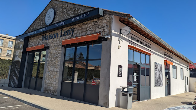 Comentarii opinii despre MAISON LENY