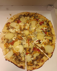 MADRAS PIZZA