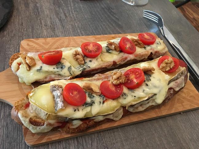 84 Rue du Commerce, 37000 Tours