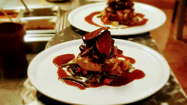 Opinii despre L'hôte Antique în Blois - Restauration