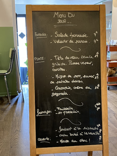 Comentarii opinii despre La Petite Table des Nuits