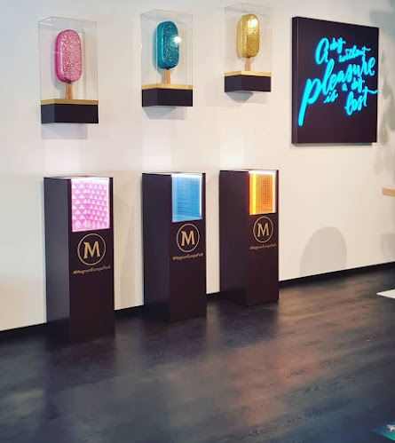 Marchand de glaces "Magnum" - Restauration