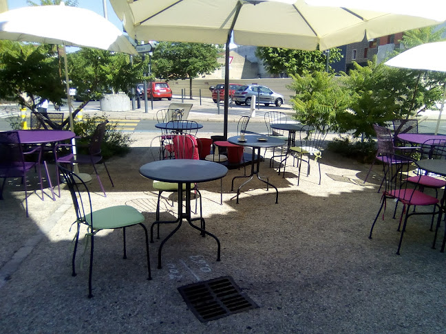 A L'ombre De Lolivier Salon De Thé Restaurant