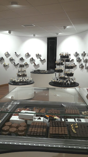 Aici/Par Matthieu Clot - Restauration