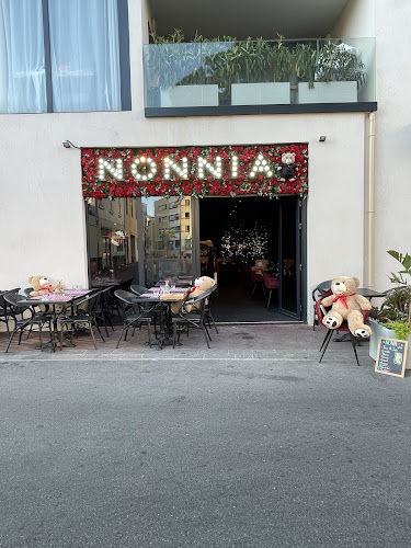 Nonnia