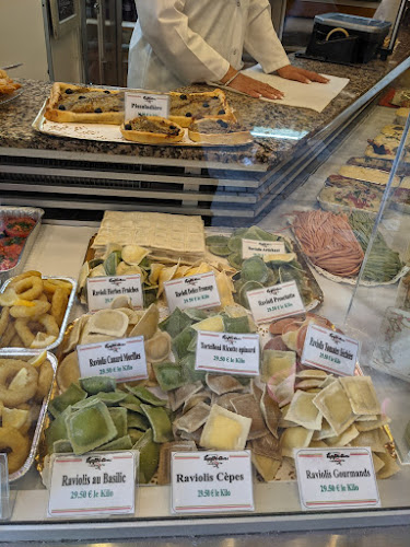 Opinii despre Aux Bons Raviolis în Cannes - Restauration