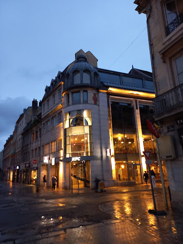 28 Rue des Granges, 25000 Besançon, France