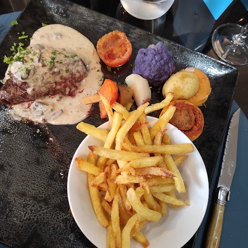 Comentarii opinii despre La Claire Fontaine