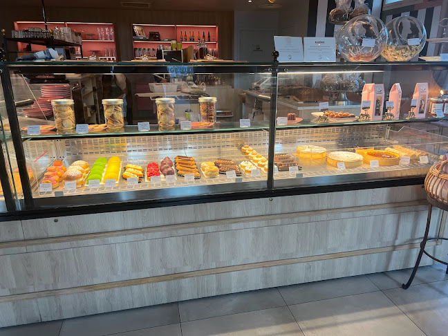 Comentarii opinii despre Eugénie