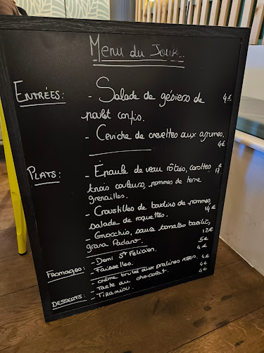 Comentarii opinii despre La Petite Table des Nuits