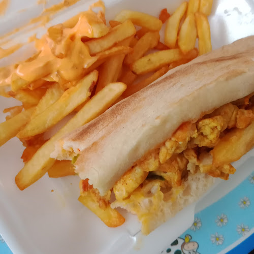 Comentarii opinii despre Bleu Turquoise