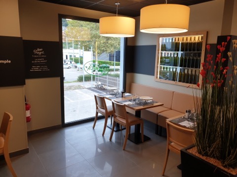 11 Rue de Comboire, 38130 Échirolles