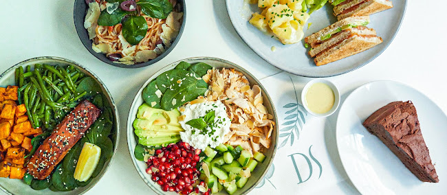 Opinii despre DS Café Victor Hugo în Paris - Restauration