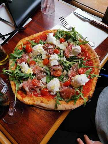 Opinii despre La Cantine Montmartre în Paris - Restauration