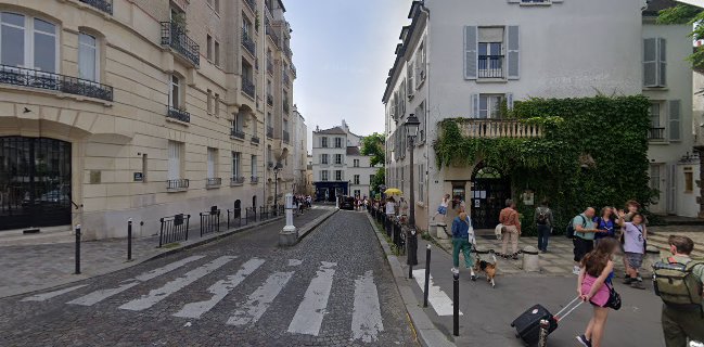 Le Coq & Fils - the Poultry House