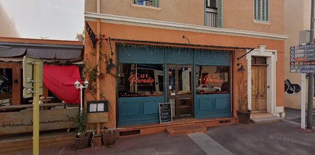 Café Paradis