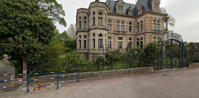 Le Traiteur Des Sacres