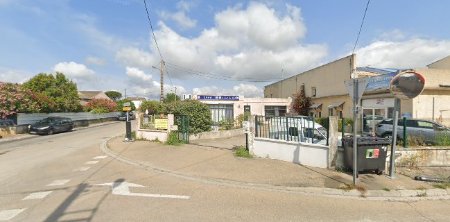 Restaurant café le pont van gogh