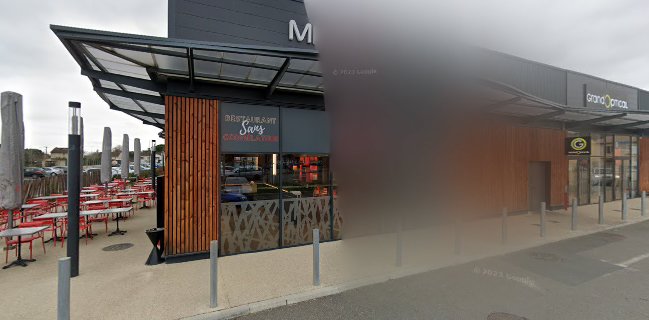 V and B Albi Lescure