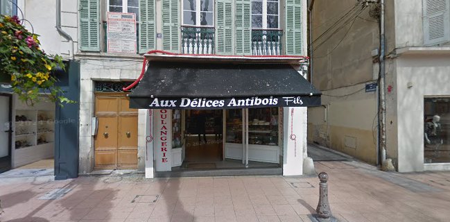 Boulangerie "Aux Délices Antibois Fils"